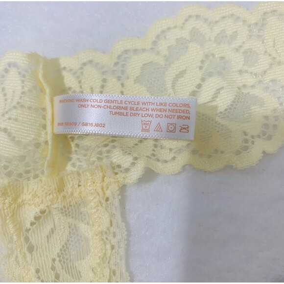 GB Thong Juniors Women L Nylon Lace Multicolor Pastel Set of 3 Romantic Sexy NWT - Picture 3 of 7